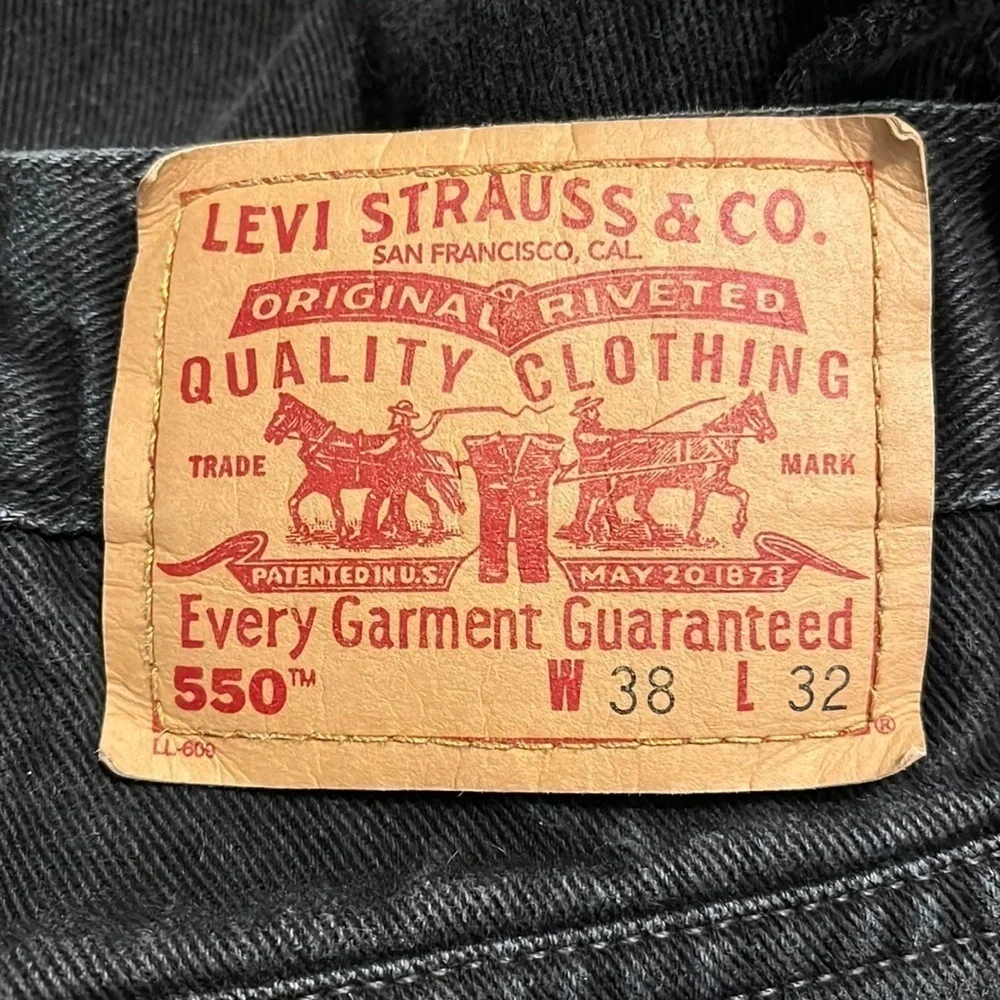 Levis 550 Jeans Relaxed fit Straight Leg Black 36 x 32 Vintage Y2K